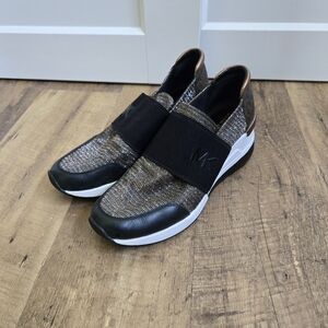 Michael Kors Womens 7m Black and Brown Slip-On Sneakers